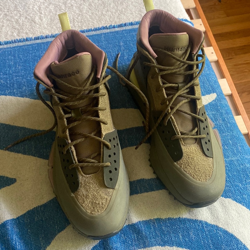 adidas Men's Olive Green and Pink High-Top Sneakers